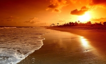 SPIAGGIA AL TRAMONTO
